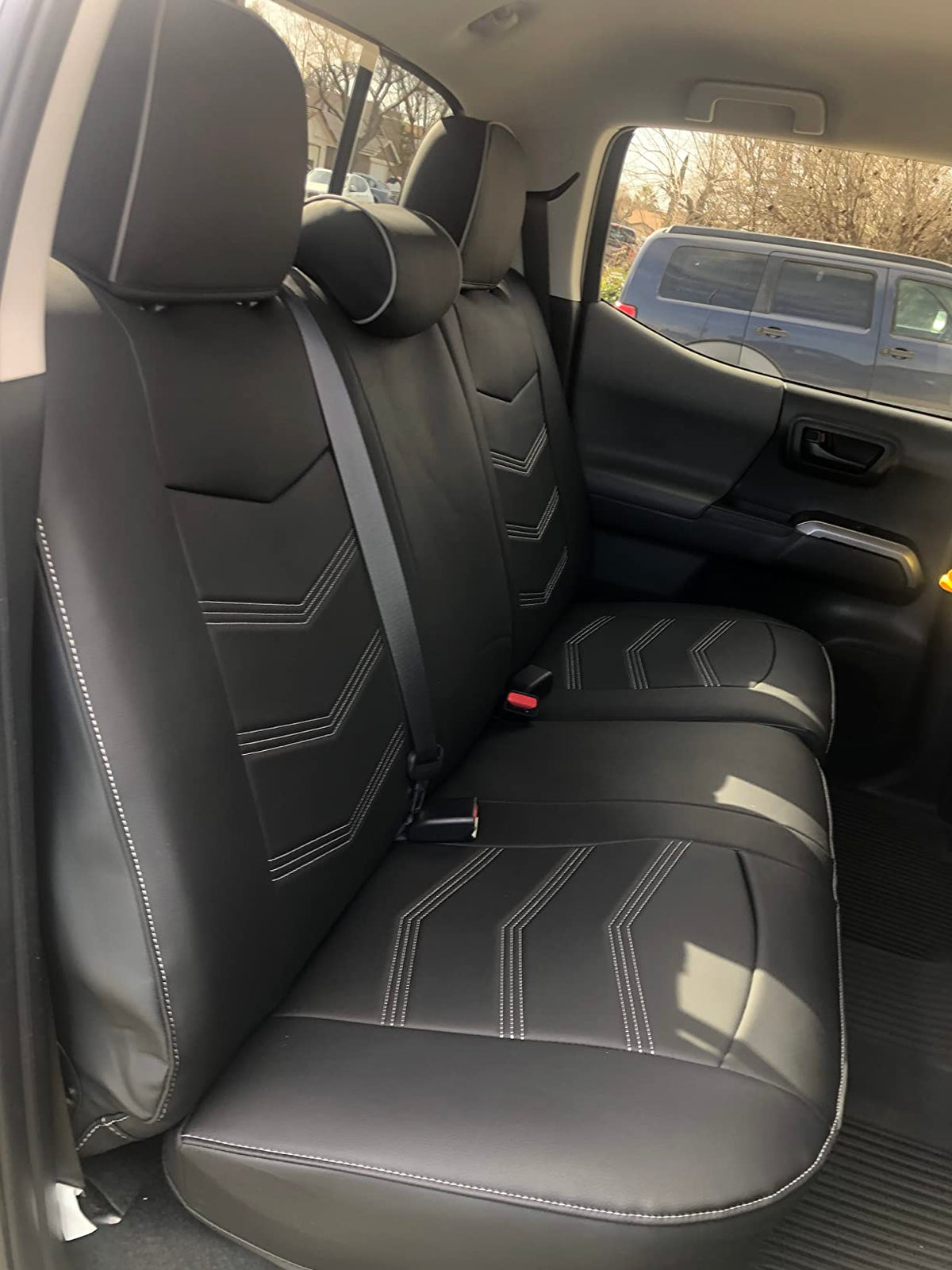 2005-2023 Tacoma Seat Covers Full Set Waterproof leather for Tacoma Double/Crew Cab SR SR5 TRD Sport TRD Off-Road PreRunner Trims, with Waterproof Faux Leather All-enveloping, four seasons general, wear-resistant and scratch-resistant